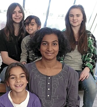 Sofia Gravesen er bonusmor til Sofia
(15) og Augusta (13), og biologisk mor
til døtrene Ella (9) og Linnea (5). Sofia Gravesen er bonusmor til Sofia
(15) og Augusta (13), og biologisk mor
til døtrene Ella (9) og Linnea (5).