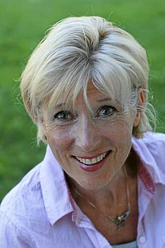 BØR BE OM HJELP: Turid Suzanne Berg-Nielsen, professor i psykologi ved Regionalt Kunnskapssenter for Barn og Unge, NTNU anbefaler ""Emma"" å søke hjelp for de vonde følelsene. BØR BE OM HJELP: Turid Suzanne Berg-Nielsen, professor i psykologi ved Regionalt Kunnskapssenter for Barn og Unge, NTNU anbefaler ""Emma"" å søke hjelp for de vonde følelsene.