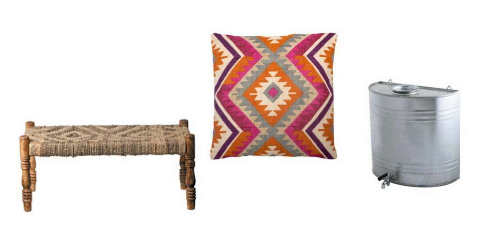 ETNISK TILBEHØR: Benk i jute (husk å ta den med inn etter bruk), kr 1499, bolina.no, kelimpute, 50x50 cm, kr 199, hd.no, og smart vannbeholder for varme dager, 16 liter, kr 899, Granit. ETNISK TILBEHØR: Benk i jute (husk å ta den med inn etter bruk), kr 1499, bolina.no, kelimpute, 50x50 cm, kr 199, hd.no, og smart vannbeholder for varme dager, 16 liter, kr 899, Granit.