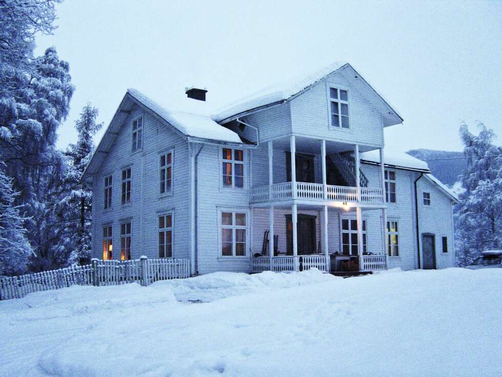 FLOTT HUS: Julen er i mange år blitt feiret i Camillas bestemors hus fra 1874. FLOTT HUS: Julen er i mange år blitt feiret i Camillas bestemors hus fra 1874.