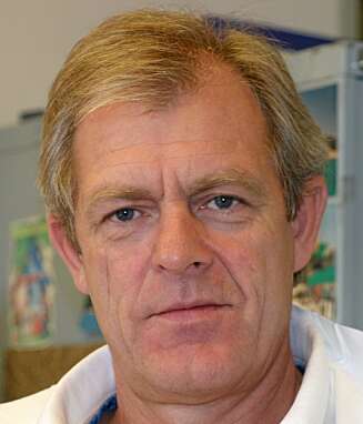 KLINIKKSJEF: Bjørn Busund ved Kvinneklinikken på Ullevål universitetssykehus KLINIKKSJEF: Bjørn Busund ved Kvinneklinikken på Ullevål universitetssykehus