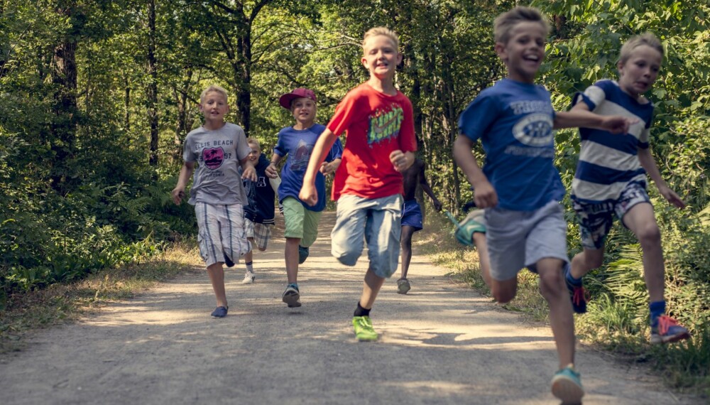 MOBILFRI FERIE: Hudøy sommerleir har mobilforbud. Det synes de fleste barna er helt ok. MOBILFRI FERIE: Hudøy sommerleir har mobilforbud. Det synes de fleste barna er helt ok.