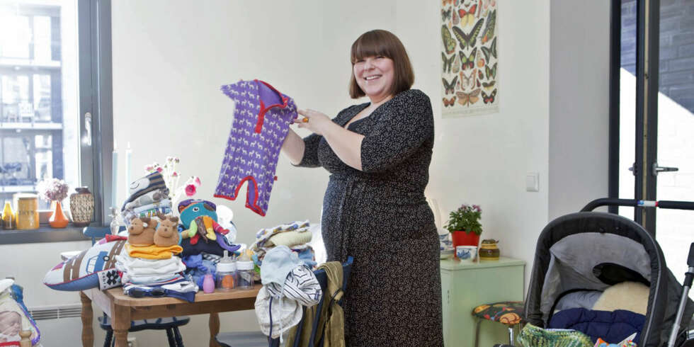 FÅTT OG LÅNT: Mari Schrøder har skaffet alt det hun trenger til babyen nesten gratis. FÅTT OG LÅNT: Mari Schrøder har skaffet alt det hun trenger til babyen nesten gratis.