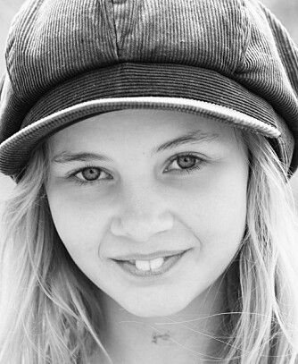 Thea, 9 år Thea, 9 år