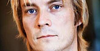 SKRU NED FORVENTNINGENE: Peder Kjøs, psykolog og spesialist i klinisk voksenpsykologi, råder folk til å slappe litt mer av i julen. SKRU NED FORVENTNINGENE: Peder Kjøs, psykolog og spesialist i klinisk voksenpsykologi, råder folk til å slappe litt mer av i julen.