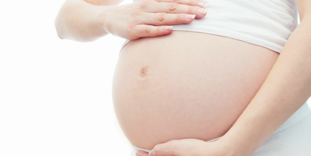 VORDENDE MOR: De fleste bruker ventetiden til å lurer på om babyen er gutt eller jente - og slik vil det fortsatt bli i Norge, mener etikkprofessor Berge Solberg. VORDENDE MOR: De fleste bruker ventetiden til å lurer på om babyen er gutt eller jente - og slik vil det fortsatt bli i Norge, mener etikkprofessor Berge Solberg.