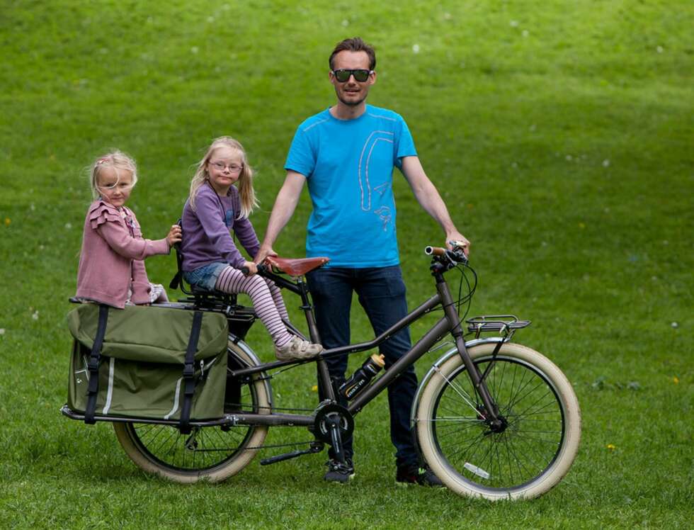 Når Eivind kommer syklende med denne stopper folk ofte opp for å glane litt. Når Eivind kommer syklende med denne stopper folk ofte opp for å glane litt.