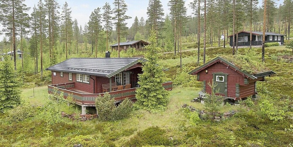 Ljørdalen: Prisantydning 1 490 000. Soverom 3. Primærrom 63 kvm. Tomt 1 000 kvm. Festetomt. Byggeår 1988. Ljørdalen: Prisantydning 1 490 000. Soverom 3. Primærrom 63 kvm. Tomt 1 000 kvm. Festetomt. Byggeår 1988.