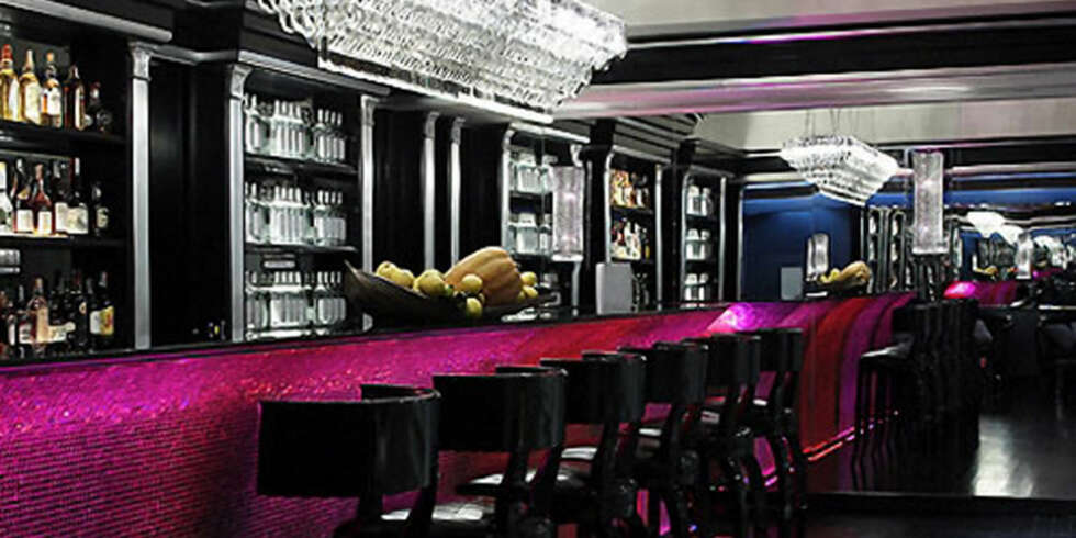 ROSA OG GLAM: På Leon's Place i Roma er baren et blikkfang. ROSA OG GLAM: På Leon's Place i Roma er baren et blikkfang.