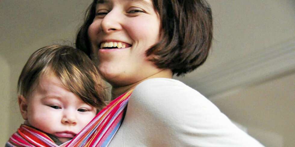 NÆRT FORHOLD: Å lære å tolke babyens signaler hjalp familien til å kutte ut bleier etter to-tre uker. NÆRT FORHOLD: Å lære å tolke babyens signaler hjalp familien til å kutte ut bleier etter to-tre uker.