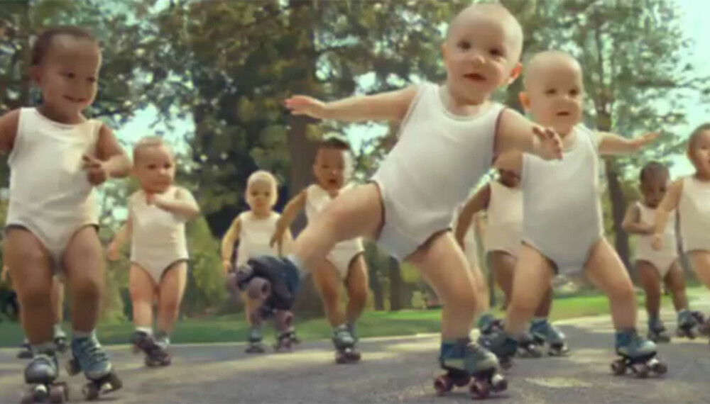 FUNKY: Evian lar babyene sine ha rulleskøytebattle. Sjekk den morsomme filmen under. FUNKY: Evian lar babyene sine ha rulleskøytebattle. Sjekk den morsomme filmen under.