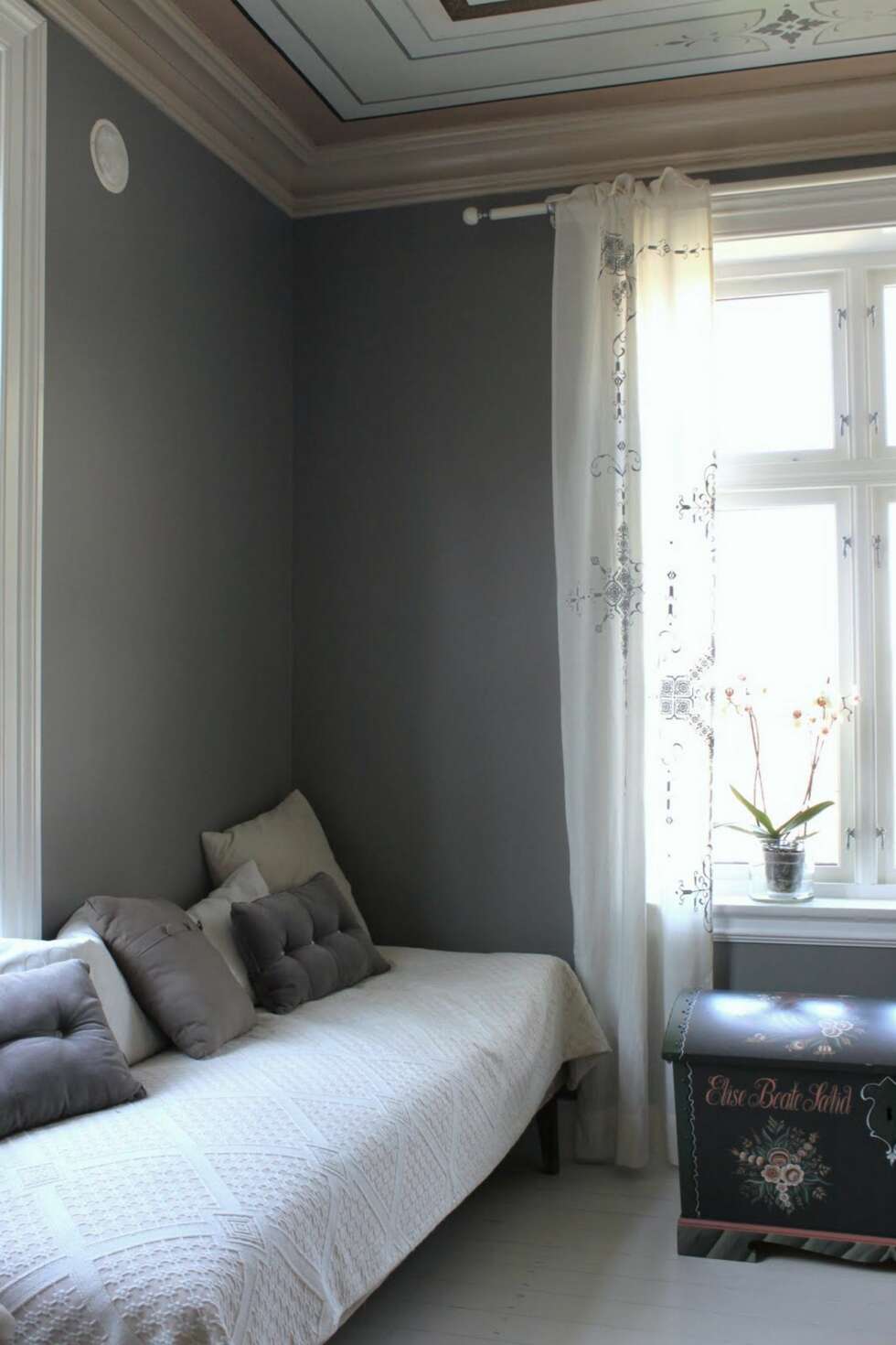 Stilen i huset er gjennomført. Stilen i huset er gjennomført.
