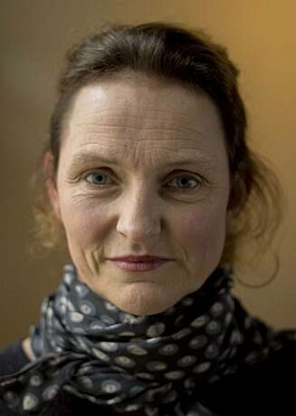 TROR HUN HAR FØLELSER: - Emma forteller at hun ikke er glad i barna sine. For meg er det bevis på at hun har morsfølelse, sier psykolog Gro Vatne Brean. TROR HUN HAR FØLELSER: - Emma forteller at hun ikke er glad i barna sine. For meg er det bevis på at hun har morsfølelse, sier psykolog Gro Vatne Brean.