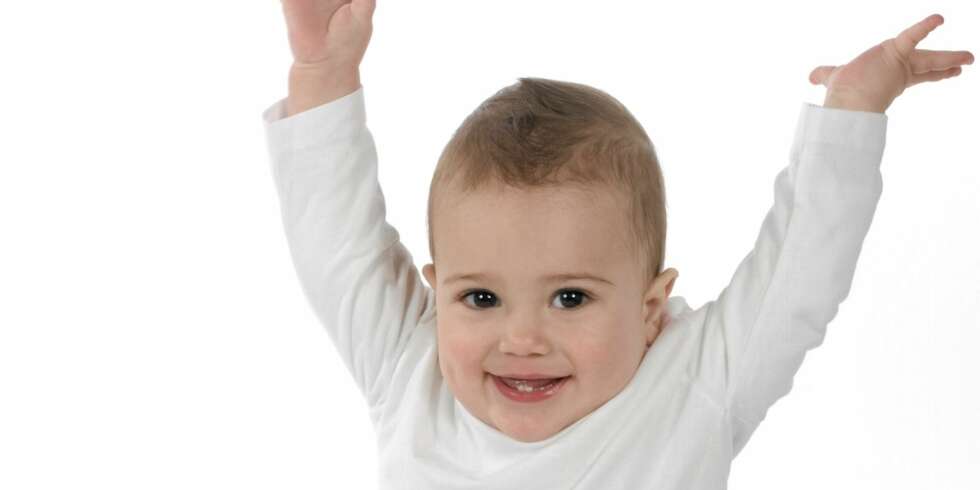BABY 12 MÅNEDER: Når babyen er 12 måneder, ett år, har det aldri vært så mye ståhei rundt den lille. BABY 12 MÅNEDER: Når babyen er 12 måneder, ett år, har det aldri vært så mye ståhei rundt den lille.