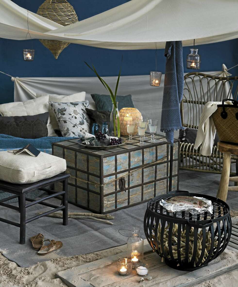 DYREST: Det dyreste strandloungen er lik i uttrykk, men er sammensatt av noe mer bearbeidede rekvisitter. DYREST: Det dyreste strandloungen er lik i uttrykk, men er sammensatt av noe mer bearbeidede rekvisitter.