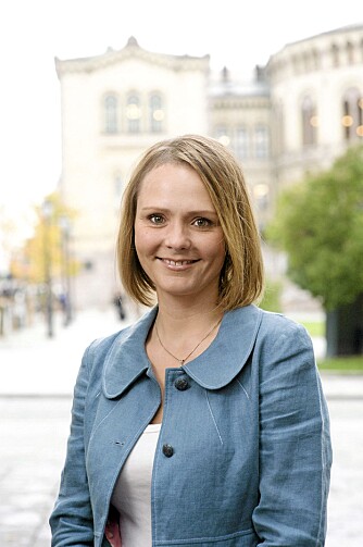 Linda Hofstad Helleland er stortingsrepresentant fra Sør-Trøndelag og familiepolitisk talskvinne for Høyre. Linda Hofstad Helleland er stortingsrepresentant fra Sør-Trøndelag og familiepolitisk talskvinne for Høyre.