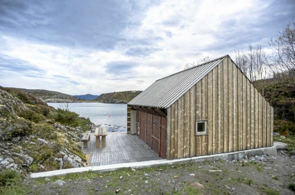 FRIHET OG UTSIKT: Brygge- og uteplassen er som skreddersydd for et skjermet uteliv. FRIHET OG UTSIKT: Brygge- og uteplassen er som skreddersydd for et skjermet uteliv.