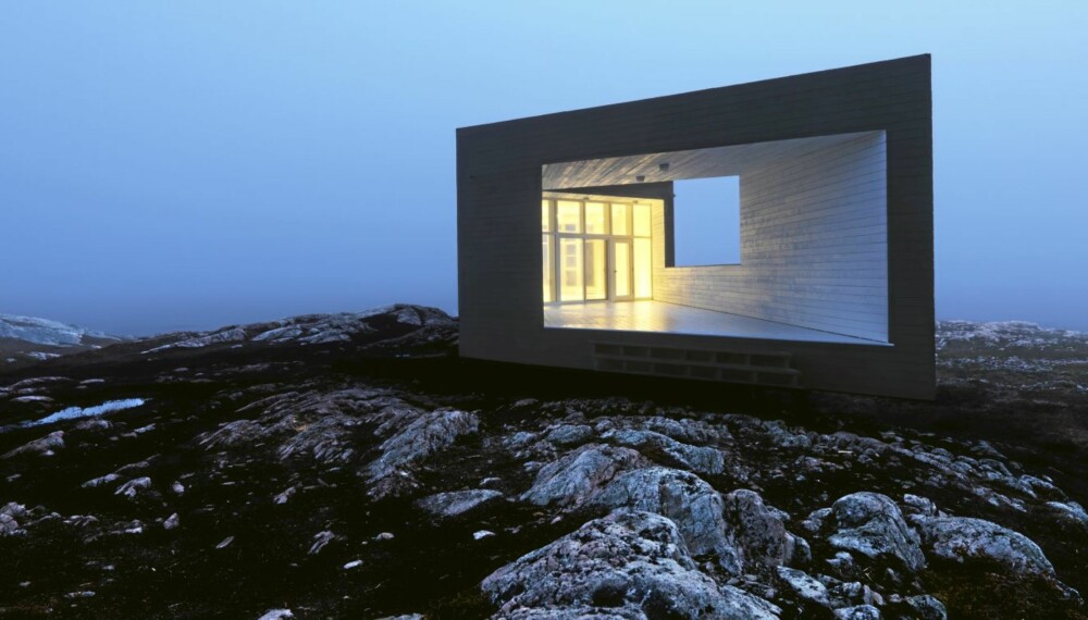 TROLSK: Hyttene som arkitekt Todd Saunders har tegnet på Fogo Island lyser som lamper eller store, trolske øyer i nattemørket. TROLSK: Hyttene som arkitekt Todd Saunders har tegnet på Fogo Island lyser som lamper eller store, trolske øyer i nattemørket.