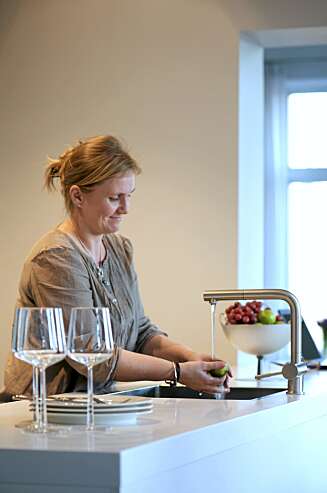 - En god planløsning er alfa og omega for et vellykket interiør, sier interiørarkitekt MNIL Cathrine Vonholm. Det hjelper ikke med en pen farge på veggen hvis rommet ikke fungerer. - En god planløsning er alfa og omega for et vellykket interiør, sier interiørarkitekt MNIL Cathrine Vonholm. Det hjelper ikke med en pen farge på veggen hvis rommet ikke fungerer.