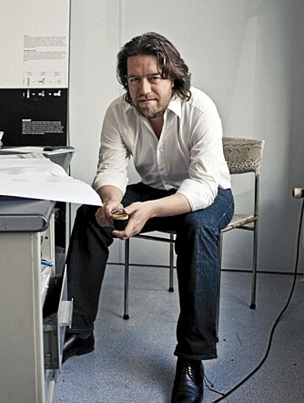 STORT SPENN: Arkitekt Nanne du Ru engasjerer seg både i byplanegging, boliger og møbeldesign. Han arbeidet en tid for Rem Koolhaas og i 2005 stiftet han sammen Charles Bessard Powerhouse Company. STORT SPENN: Arkitekt Nanne du Ru engasjerer seg både i byplanegging, boliger og møbeldesign. Han arbeidet en tid for Rem Koolhaas og i 2005 stiftet han sammen Charles Bessard Powerhouse Company.