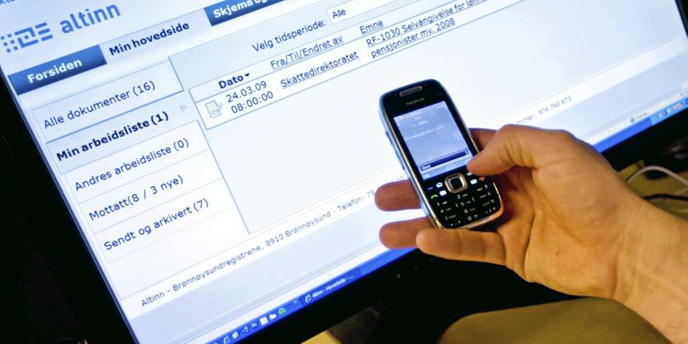 NY BOLIGSKATT: I forbindelse med det nye systemet for verdifastsettelse av bolig, skal du bl.a sende inn opplysninger om boligstørrelse og byggeår, og dette kan du gjøre per SMS. NY BOLIGSKATT: I forbindelse med det nye systemet for verdifastsettelse av bolig, skal du bl.a sende inn opplysninger om boligstørrelse og byggeår, og dette kan du gjøre per SMS.