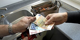 DROPP KONTANTBETALING: Skal du betale for en håndverkertjeneste? Ikke betal kontant! Det kan spare deg for senere problemer. DROPP KONTANTBETALING: Skal du betale for en håndverkertjeneste? Ikke betal kontant! Det kan spare deg for senere problemer.