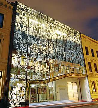 KANDIDAT 3: Lærernes hus i Oslo. Arkitekt: Element Arkitekter AS. Utsmykning: Jorunn Sannes. Byggherre: Utdanningsforbundet. KANDIDAT 3: Lærernes hus i Oslo. Arkitekt: Element Arkitekter AS. Utsmykning: Jorunn Sannes. Byggherre: Utdanningsforbundet.