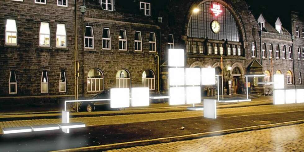 BUILDING LIGHT: FantasticNorway har sammen med Are Røysamb et konsept om en offentlig bymøbelmodul, som ved bruk aggregerer både varme og lys. BUILDING LIGHT: FantasticNorway har sammen med Are Røysamb et konsept om en offentlig bymøbelmodul, som ved bruk aggregerer både varme og lys.