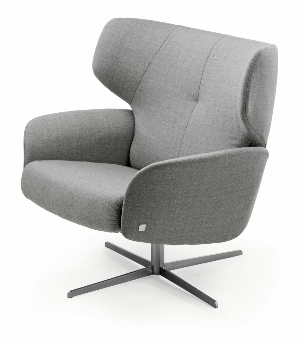 EN KOMFORTABEL STOL: Nordkapp er den siste modell i det store hvilestolprogrammet til Stordal møbler. Design S-Team. Pris fra kr 12.000 EN KOMFORTABEL STOL: Nordkapp er den siste modell i det store hvilestolprogrammet til Stordal møbler. Design S-Team. Pris fra kr 12.000