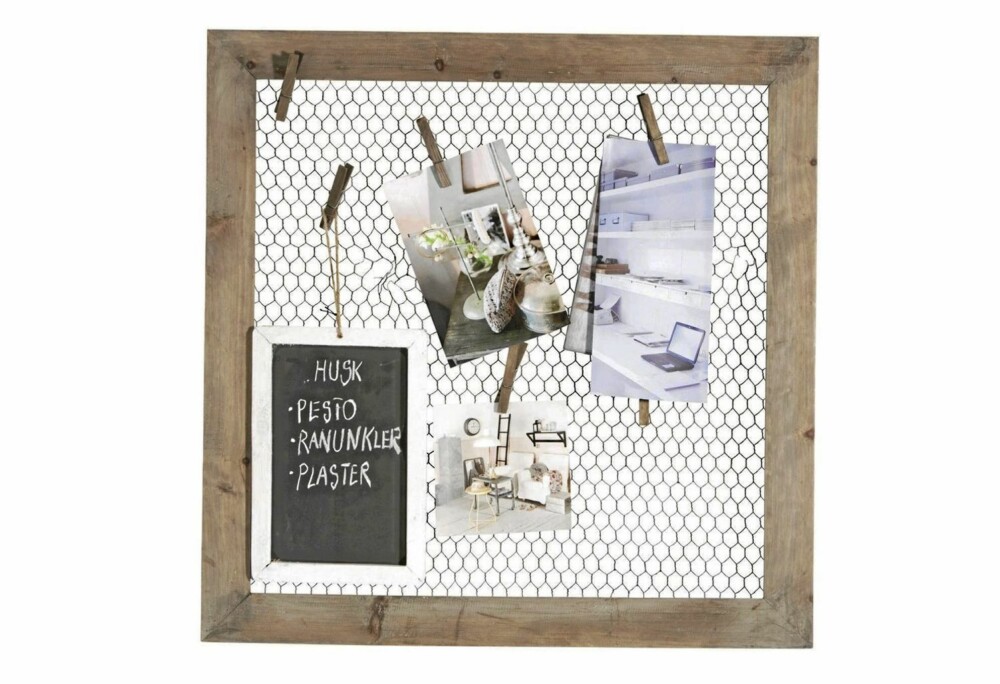 SCRAPBOOK: Lag en personlig scrapbook til veggen med bilder, utklipp og minner. SCRAPBOOK: Lag en personlig scrapbook til veggen med bilder, utklipp og minner.