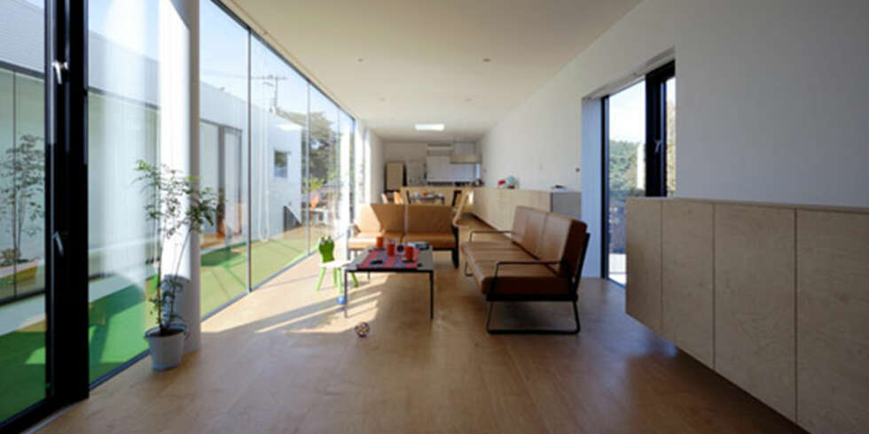 MODERNE: Interiøret i huset er lyst og moderne. MODERNE: Interiøret i huset er lyst og moderne.