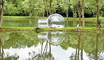 UT I NATUREN: Designeren bak diisse teltene mener at folk ikke sover nok ute under stjernene mer. UT I NATUREN: Designeren bak diisse teltene mener at folk ikke sover nok ute under stjernene mer.