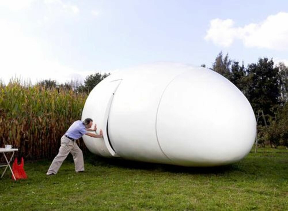 CAMPING: ""Blob"" fungerer på mange måter som en moderne campingvogn. CAMPING: ""Blob"" fungerer på mange måter som en moderne campingvogn.