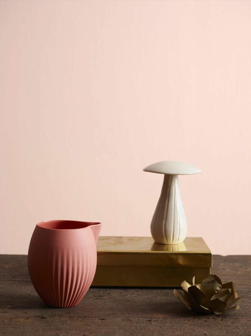 TREND: Dette er en av trendfargene i vår, forteller Nina Klæbo i Jotun. Fargen er Lady Pure Color 2374 Bliss fra Lady Spring & Summer Collection 2014. TREND: Dette er en av trendfargene i vår, forteller Nina Klæbo i Jotun. Fargen er Lady Pure Color 2374 Bliss fra Lady Spring & Summer Collection 2014.