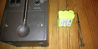 Dette er alt du trenger. Radioen, nytt batteri og en stjernetrekker. Dette er alt du trenger. Radioen, nytt batteri og en stjernetrekker.