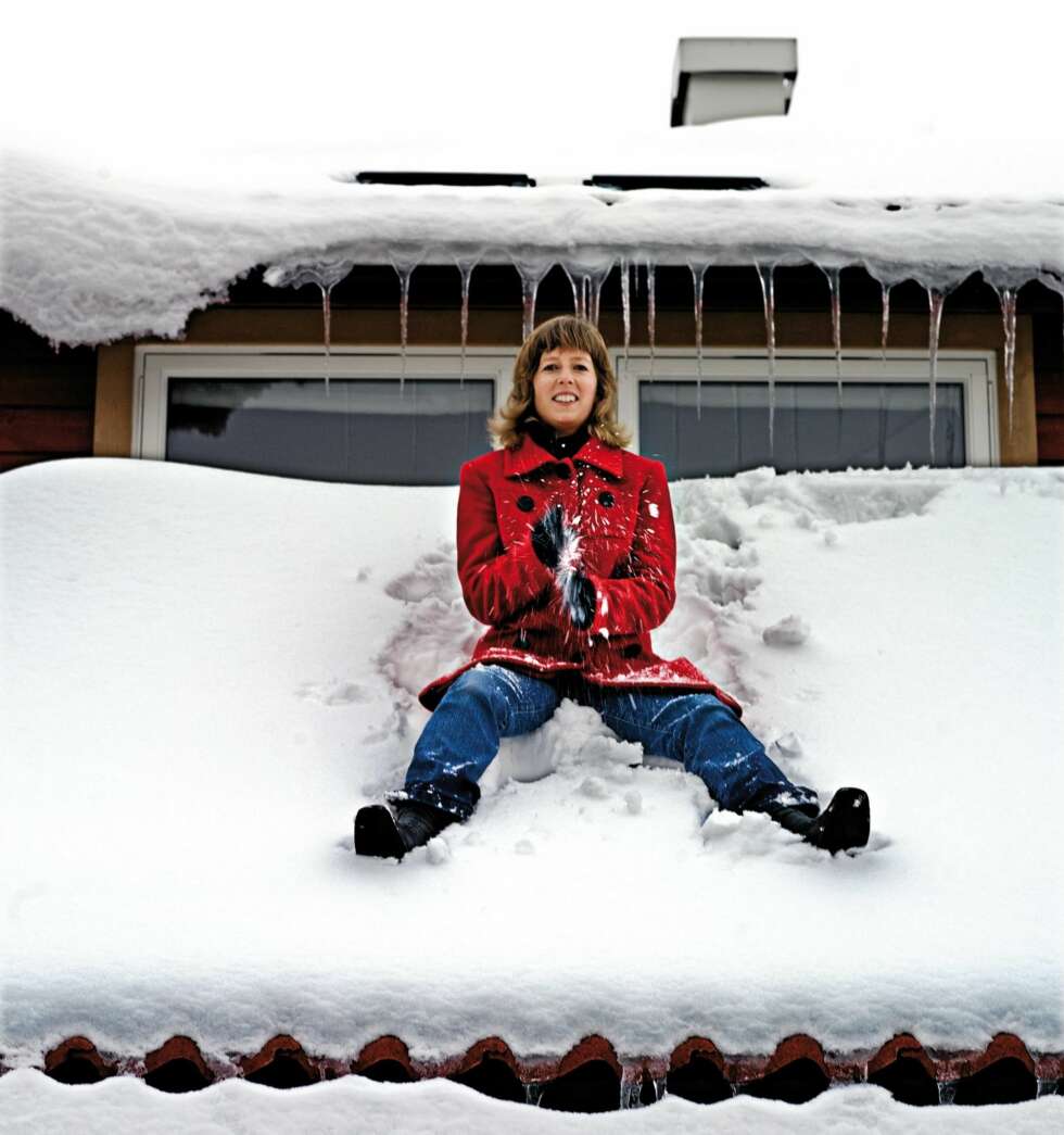 TIL ADVARSEL: Ser taket ditt slik ut er det noe galt, ifølge forskningsleder Vivian Meløysund. TIL ADVARSEL: Ser taket ditt slik ut er det noe galt, ifølge forskningsleder Vivian Meløysund.