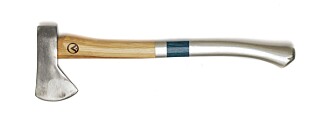 Titanium: Lett turøks med 61 cm. skaft og hode på 0,8 kg.
Pris: 1200 Titanium: Lett turøks med 61 cm. skaft og hode på 0,8 kg.
Pris: 1200
