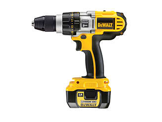 Kraftig bormaskin: Dewalt 18 XRP. Kraftig bormaskin: Dewalt 18 XRP.