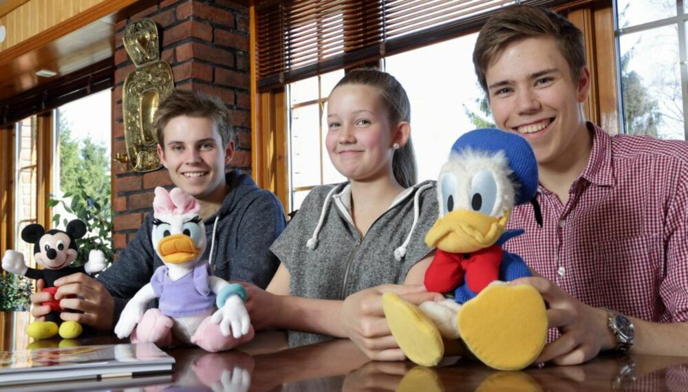 FLOTTE ANDEBY-NAVN: Scott Mickey, Celine Dolly og Kim Donald fikk alle mellomnavn hentet fra pappas favorittegneserie. FLOTTE ANDEBY-NAVN: Scott Mickey, Celine Dolly og Kim Donald fikk alle mellomnavn hentet fra pappas favorittegneserie.