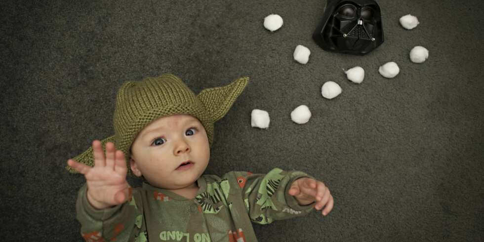 ANAKIN: Lille Anakins mamma blogger om det originale navnevalget på Adventures in Jedi. "So, you named your kid after a sith lord", er navnet på et av innleggene. ANAKIN: Lille Anakins mamma blogger om det originale navnevalget på Adventures in Jedi. "So, you named your kid after a sith lord", er navnet på et av innleggene.