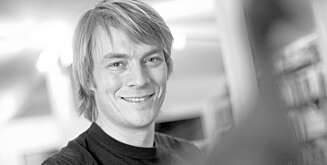 MÅ FORANDRE KRAVENE: Psykolog Peder Kjøs mener nybakte foreldre må forberede seg på at sex blir annerledes i en periode og at det hjelper å være impulsive og ha litt humoristisk sans. MÅ FORANDRE KRAVENE: Psykolog Peder Kjøs mener nybakte foreldre må forberede seg på at sex blir annerledes i en periode og at det hjelper å være impulsive og ha litt humoristisk sans.