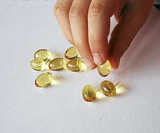 TA TRAN: Både barn og voksne bør ta tran eller tilskudd av D-vitamin daglig. Det styrker både beinbygningen og immunforsvaret. TA TRAN: Både barn og voksne bør ta tran eller tilskudd av D-vitamin daglig. Det styrker både beinbygningen og immunforsvaret.
