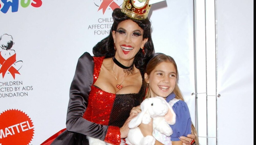 Hollywood-Halloween: Teri Hatcher og datteren Emerson Hollywood-Halloween: Teri Hatcher og datteren Emerson