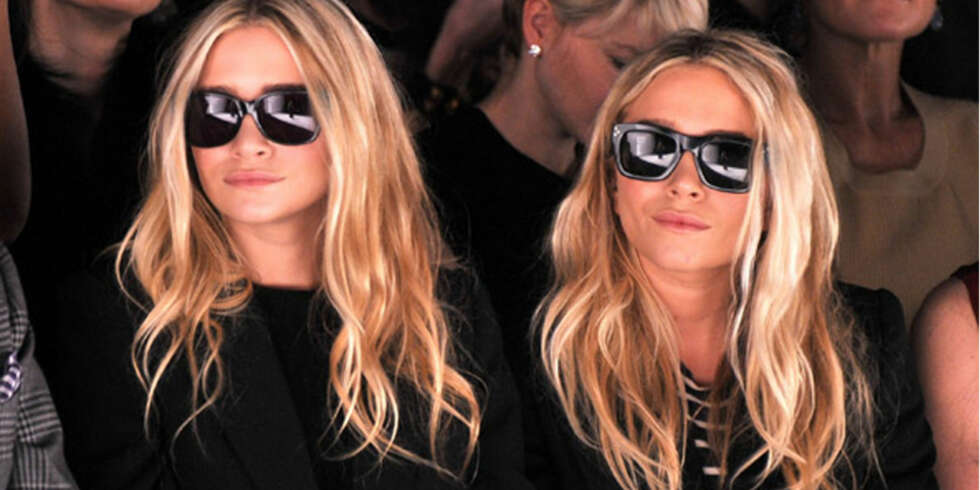 MARY KATE OG ASHLEY: I dag er disse jentene kjente motedesignere. MARY KATE OG ASHLEY: I dag er disse jentene kjente motedesignere.