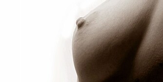 UNDERSØKELSE: Årlig mammografi fra 40 årsalderen er en meget god rutine for å kunne oppdage kreft tidlig, mener lege Terje Wolland. UNDERSØKELSE: Årlig mammografi fra 40 årsalderen er en meget god rutine for å kunne oppdage kreft tidlig, mener lege Terje Wolland.