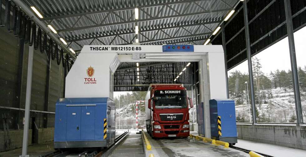 TOPP VERKTØY: Scanneren til Tollvesenet kostet 20 millioner kroner, men har gjort solid nytte for seg. TOPP VERKTØY: Scanneren til Tollvesenet kostet 20 millioner kroner, men har gjort solid nytte for seg.