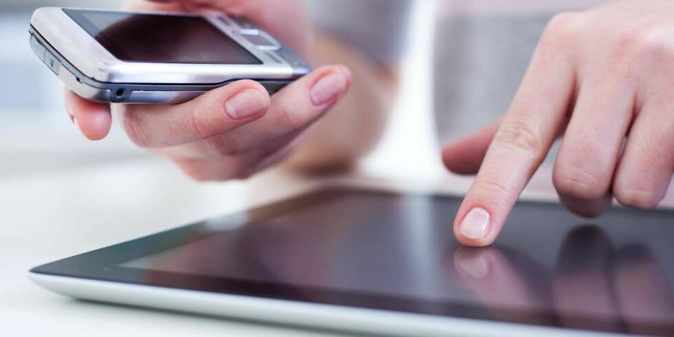 SKRU AV: Det er helt greit å skru av telefon og nettbrett i blant. SKRU AV: Det er helt greit å skru av telefon og nettbrett i blant.