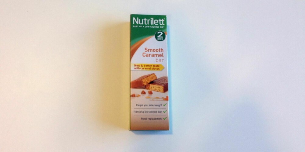NUTRILETT SMOOTH CARAMEL BAR: Fungerer fint på farta, men blir litt lite som et hovedmåltid, mener ernæringsfysiolog. FOTO: Jenny Mina Rødahl NUTRILETT SMOOTH CARAMEL BAR: Fungerer fint på farta, men blir litt lite som et hovedmåltid, mener ernæringsfysiolog. FOTO: Jenny Mina Rødahl