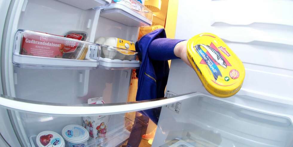 MAKRELL I TOMAT: Proteiner, sunt fett og vitaminer fra fisken og lykopen fra tomatsausen. Sunt, sunt, sunt, sunt. MAKRELL I TOMAT: Proteiner, sunt fett og vitaminer fra fisken og lykopen fra tomatsausen. Sunt, sunt, sunt, sunt.