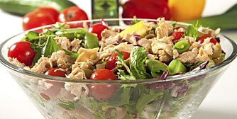 KYLLINGSALAT: Lettvint, godt og sunt. KYLLINGSALAT: Lettvint, godt og sunt.